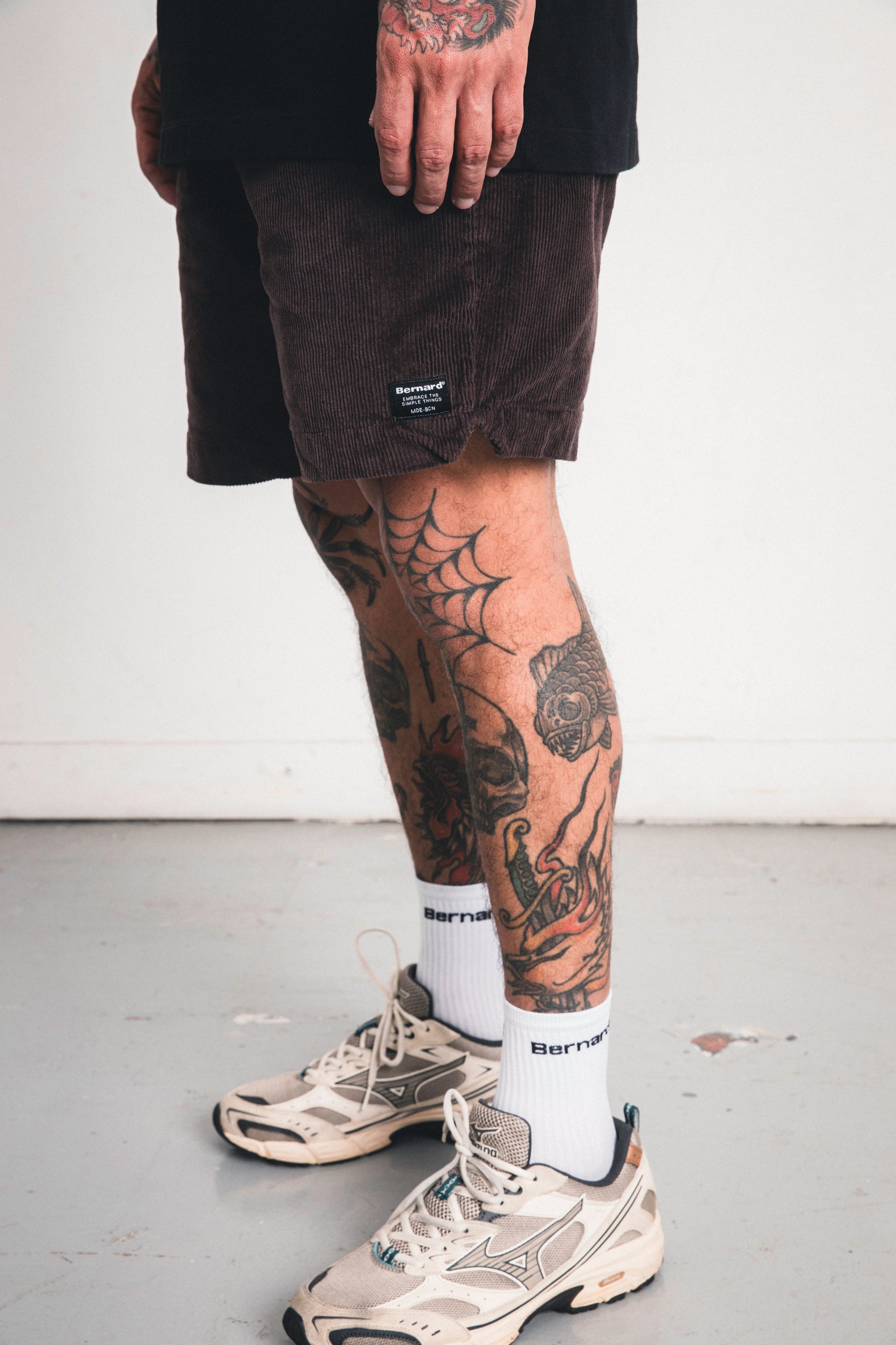 Bermuda Corduroy - Chocolate