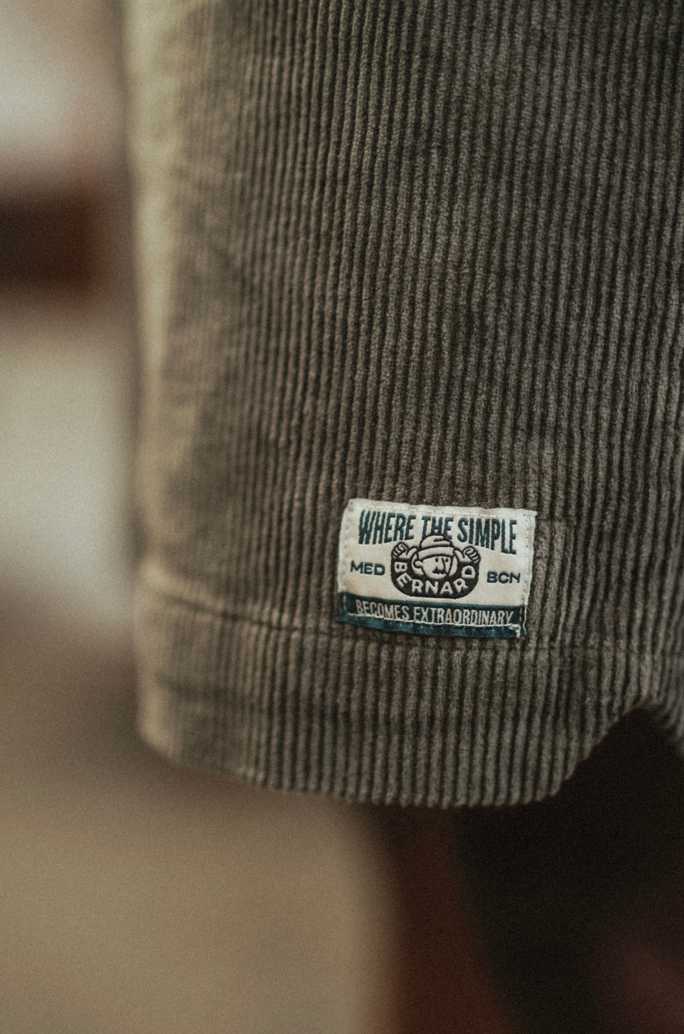 Bermuda Corduroy - Olive
